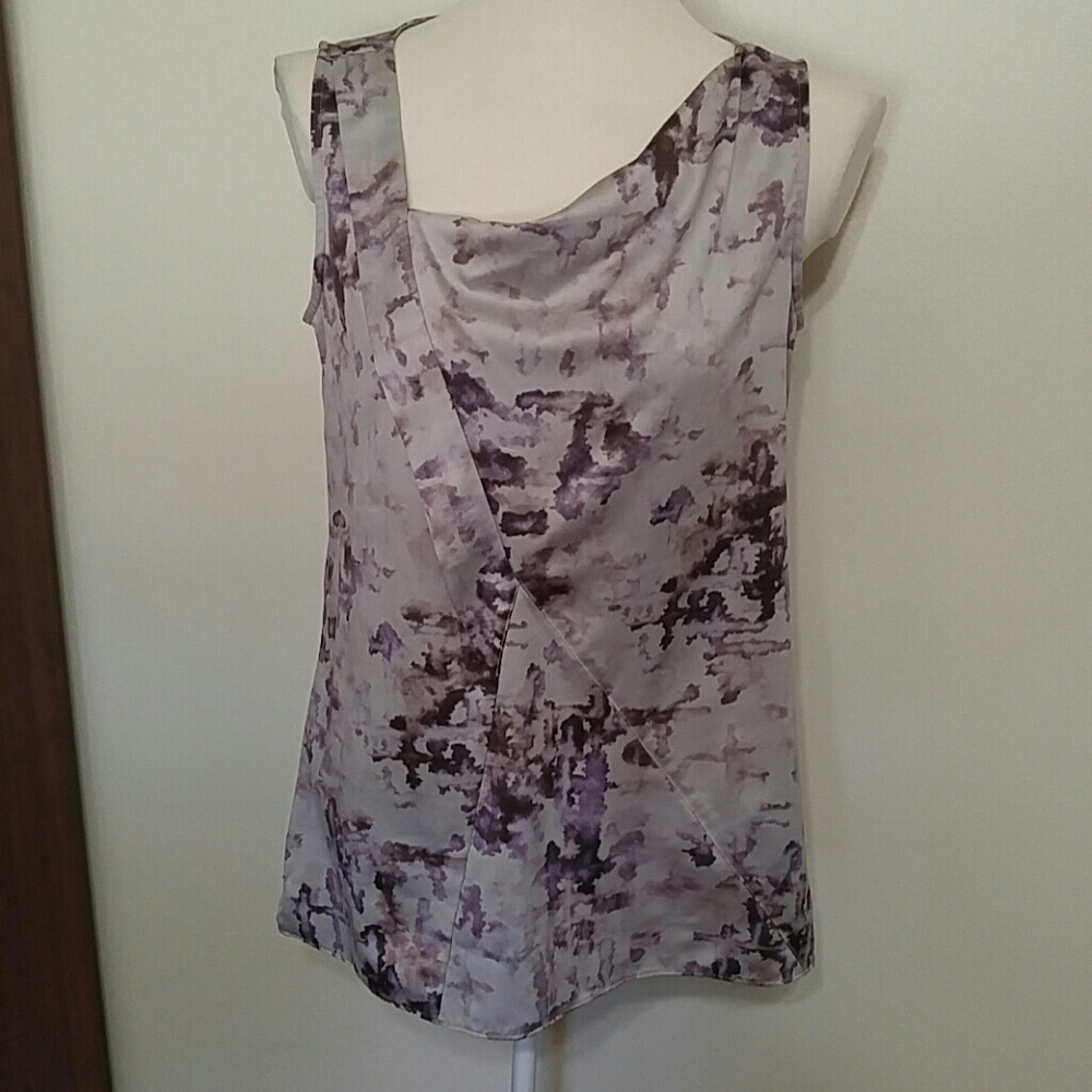Beautiful Vera Wang watercolor assymetric satin tunic size medium
